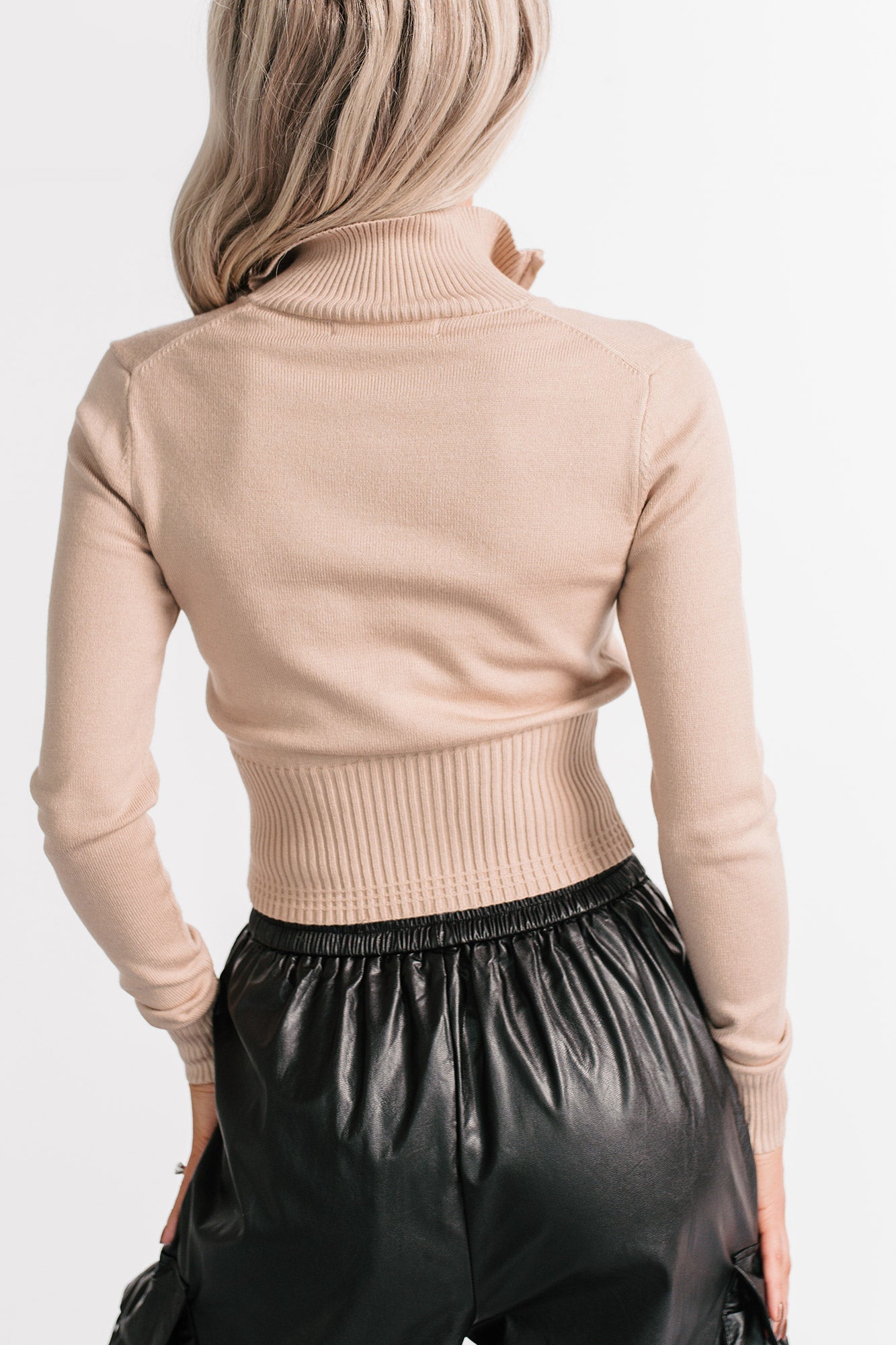 Preferred Taste Mock Neck Zip-Up Sweater (Khaki)